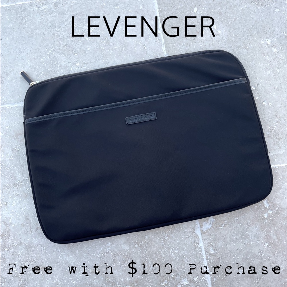 LEVENGER Black Nylon & Leather Trim Soft Padded Laptop Sleeve Case Folio